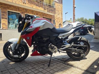BMW F900R