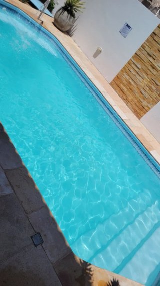 Limpeza e mantenimiento de piscinas