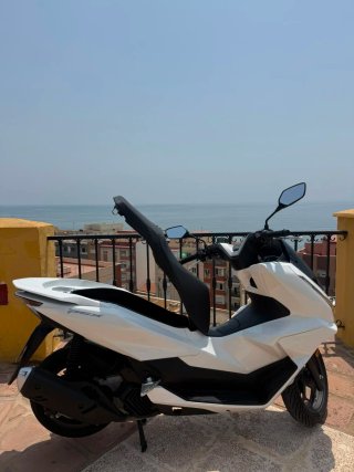 Honda PCX 2025