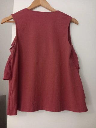 Camiseta volantes