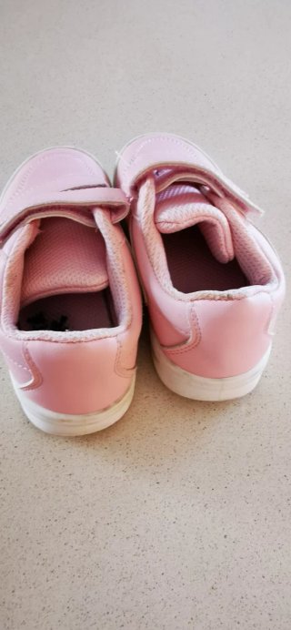 Zapatillas deportivas niña rosa