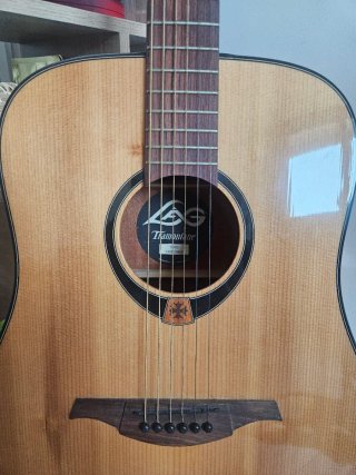 Guitarra Tramontane T80D