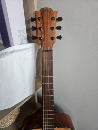 Guitarra Tramontane T80D