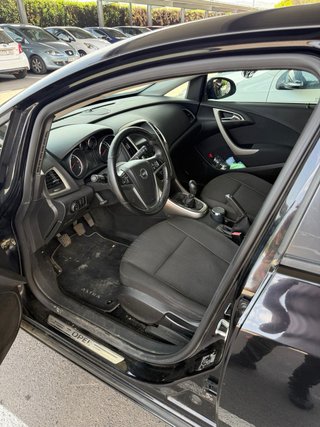 Opel Astra cdti 2010
