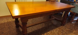 Mesa de comedor grande de pino