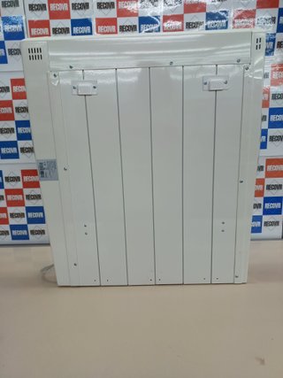 Radiador eléctrico bajo consumo 900 W 6 elementos con mando – Cecotec