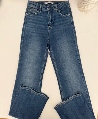 Lote 4 Ropa ZARA: Vestido, 2 Jeans, Sudadera