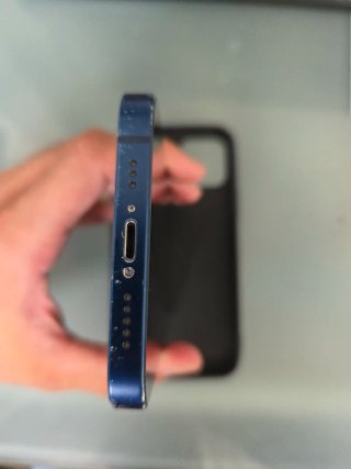 iPhone 12 Apple