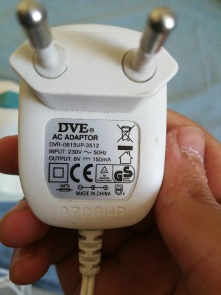 Aspirador de mano Ufesa Practico!