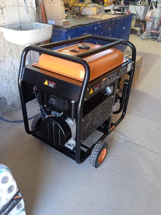 Generador gasolina para máquina proyectar