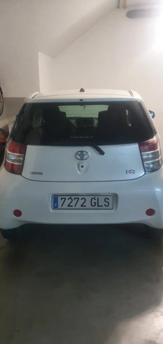 Toyota iQ 2009