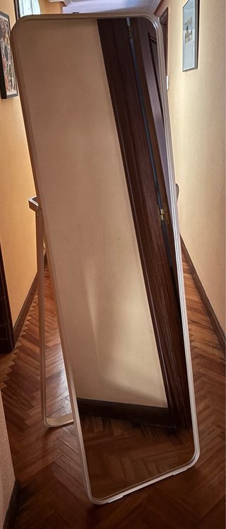 Espejo de pie IKEA IKORNNES Madera