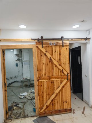 Lámparas de bar y puerta, escucho tu oferta,