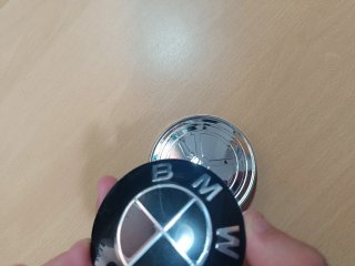 Emblema BMW 74mm Trasero Series 1-7 X