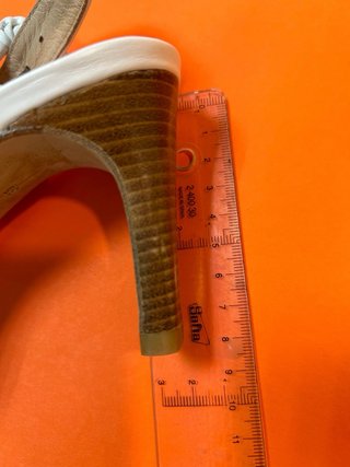 Sandalias piel blancas LaTouche T35 sin estrenar