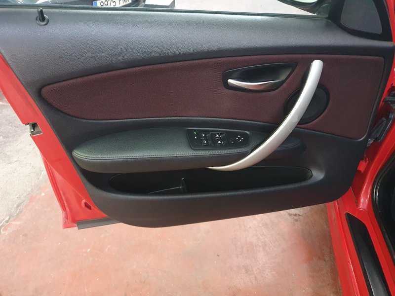 BMW Serie 1 2009, foto 11