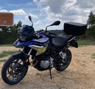 BMW F 750 GS Azul San Marino Metalizado.