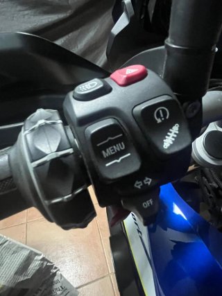 BMW F 750 GS Azul San Marino Metalizado.