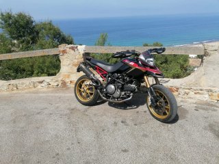 A2 Ducati Hypermotard 796 Negociable