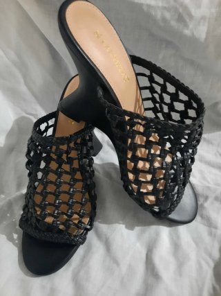 Sandalias Shoedazzle Talla 38 Negras