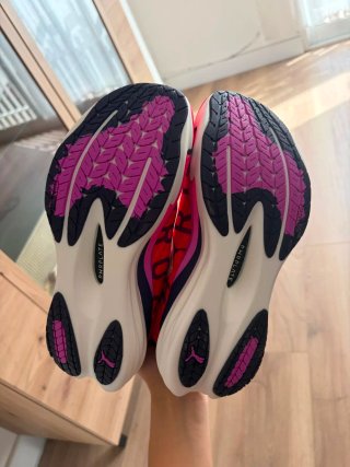 Puma x Hyrox Deviate Nitro 4 Talla 37.5 Rosa