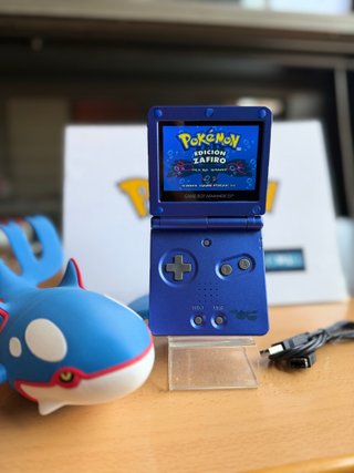 Game Boy Advance SP Edición pokemon kyogre IPS5
