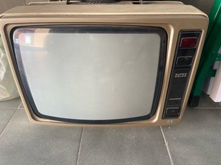 Televisor Vintage Grundig Super Color Beige