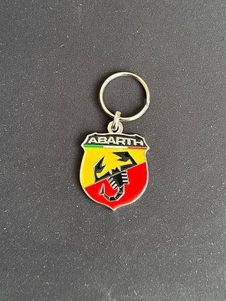 Llavero Abarth Metálico