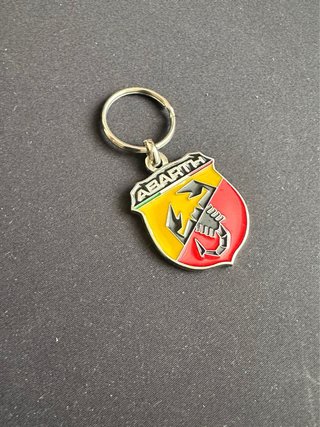 Llavero Abarth Metálico