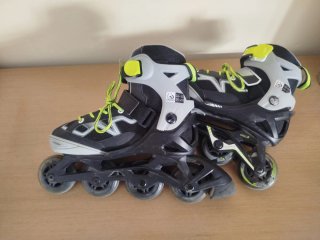 Patines en línea Oxelo Talla 32-35 + Protecciones