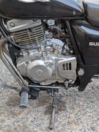 Suzuki Marauder 250cc Negra