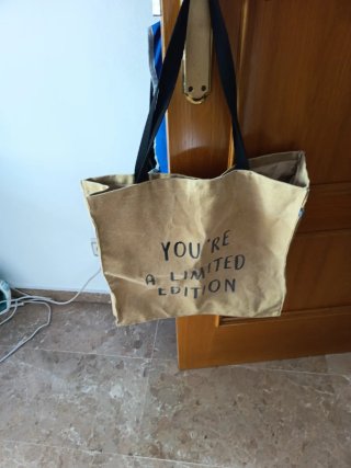 Bolsa de tela You're A Limited Edition. 100 X 100