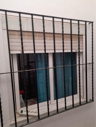 Reja de hierro para ventana