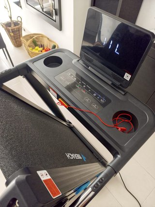 Cinta de correr MERACH T12B1 nueva