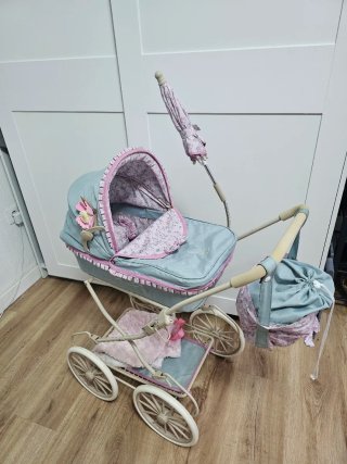 Carrito de muñecas vintage