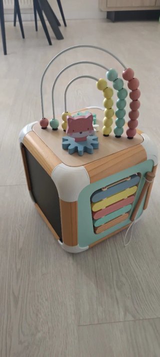 Cubo actividades madera bebé 1 año