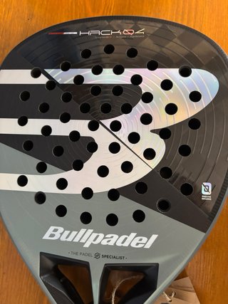 Pala de pádel Bullpadel Hack 04