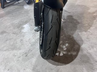 Ducati Streetfighter V2 S