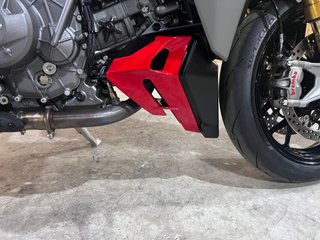 Ducati Streetfighter V2 S