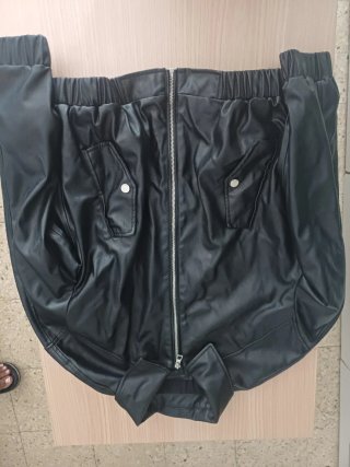 Chaqueta Cuero Negra Bershka Talla S