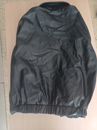 Chaqueta Cuero Negra Bershka Talla S