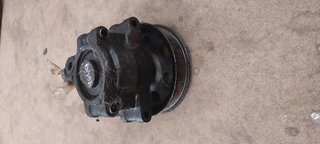 Bomba dirección XS4E3A733 Ford Mondeo I Hatchback