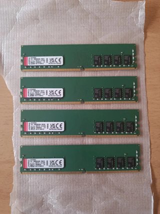 4x 8GB DDR4 RAM Kingston