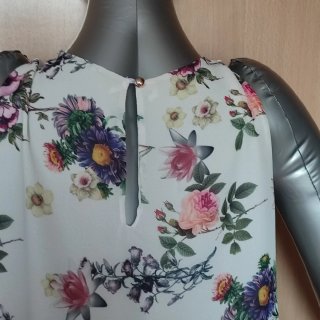 Camisola Estampada Rosas Talla L