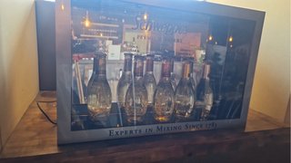 Expositor luminoso Schweppes