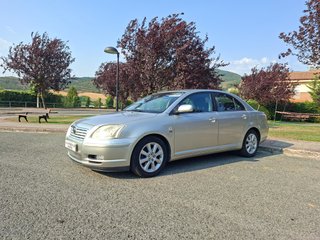 Toyota Avensis 2004