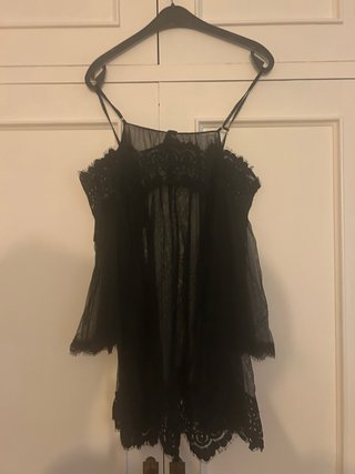 Camisón de encaje negro