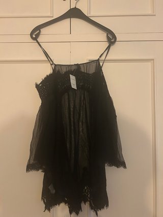 Camisón de encaje negro