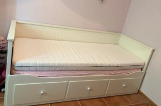 Cama IKEA EMNES