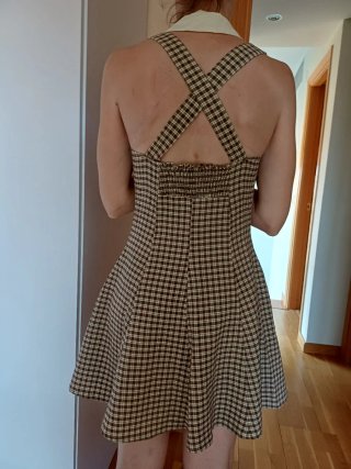 Vestido retro con cuello